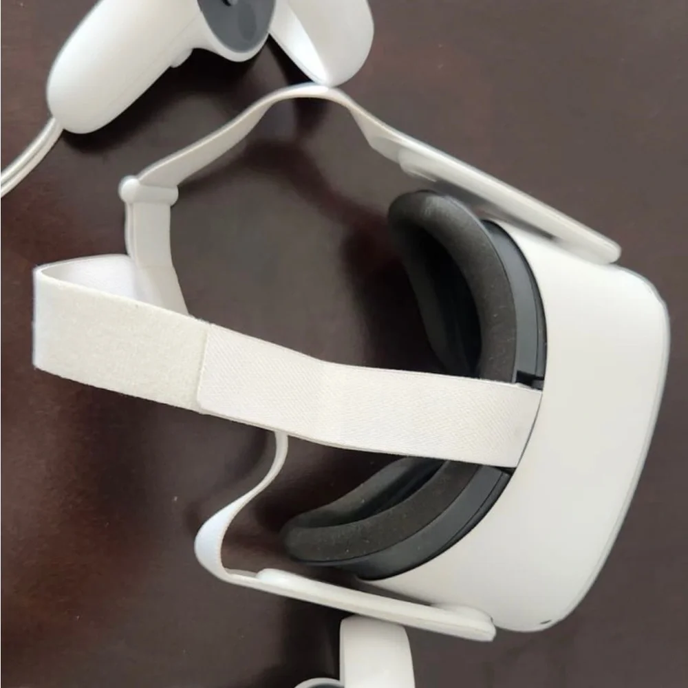 Oculus Quest 2 in a perfect condition